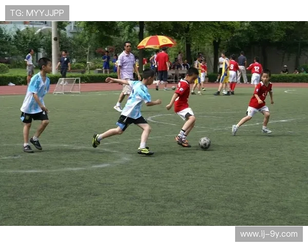 以李达三杯足球赛事推动青少年校园足球全面发展的探索路径新策略研究